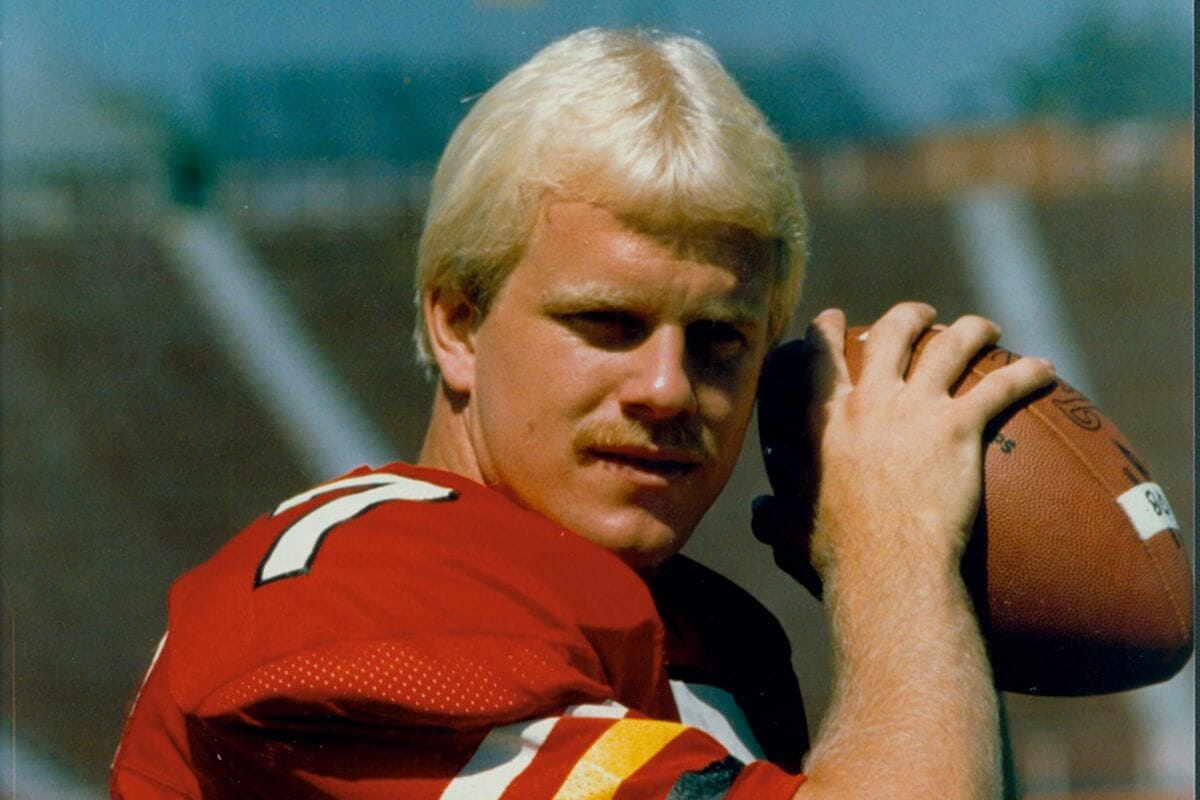 Boomer Esiason Just Can’T Stand One Quarterback